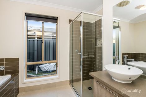 Property photo of 39 Greenfield Drive Epsom VIC 3551