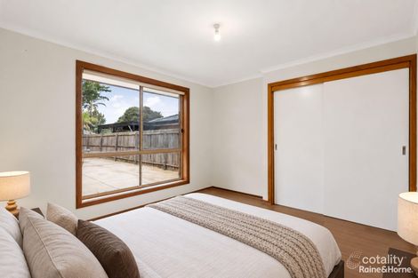 Property photo of 2/11 Whipbird Close Werribee VIC 3030