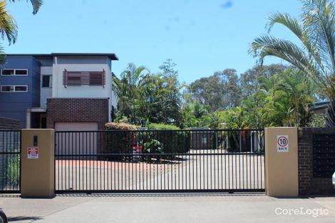 Property photo of 42/80 Moolyyir Street Urangan QLD 4655