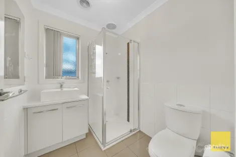 Property photo of 56 Cunningham Chase Burnside Heights VIC 3023