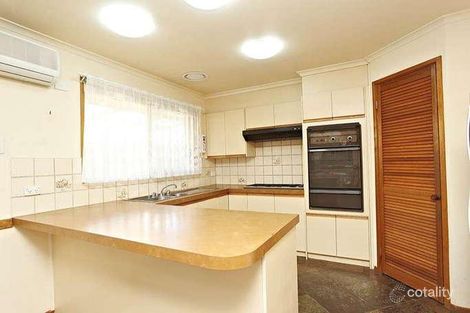 Property photo of 1 Outlook Drive Werribee VIC 3030