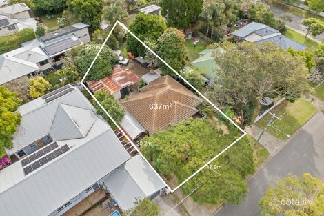 Property photo of 32 Unmack Street Chermside QLD 4032