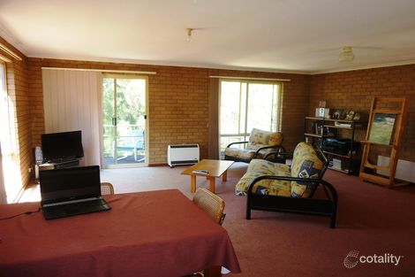 Property photo of 2/52 Berrambool Drive Berrambool NSW 2548