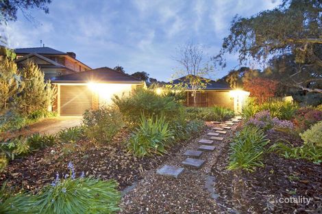 8 Elmwood Ct, Onkaparinga Hills, SA 5163