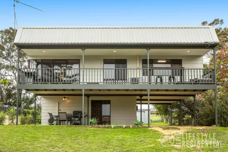 Property photo of 71 Moore River Drive Guilderton WA 6041