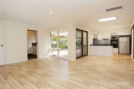Property photo of 4 Pinda Court Craigmore SA 5114