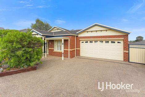 Property photo of 9 Powell Place Pakenham VIC 3810