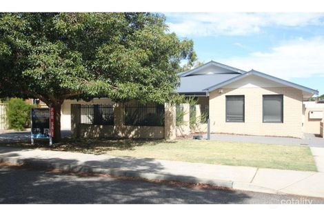 Property photo of 1/12 Holland Street Gosnells WA 6110