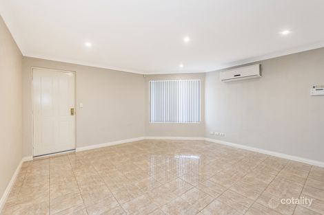 Property photo of 11 Ockley Square Embleton WA 6062