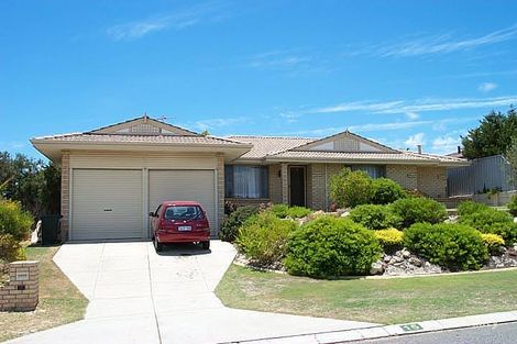 Property photo of 15 Windward Loop Ocean Reef WA 6027