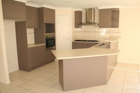 Property photo of 42 Hazlehead Place Oxley QLD 4075