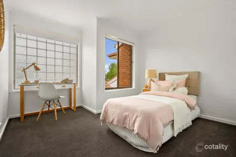 Property photo of 2/38 Dooring Street Dickson ACT 2602