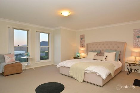 Property photo of 6 Finch Crescent Aberglasslyn NSW 2320