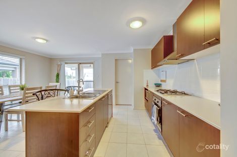 30 Morris Cres, Bellbird Park, QLD 4300