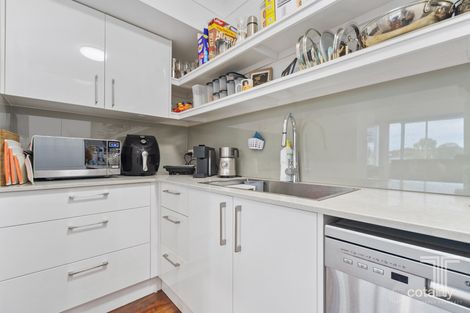 Property photo of 233 Broadwater Road Mansfield QLD 4122