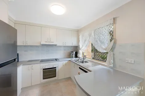 Property photo of 1 Whitbread Road Clinton QLD 4680