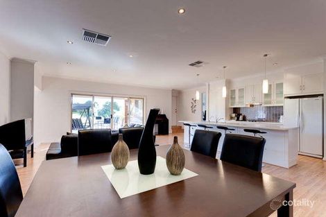 2 Coulter St, Flagstaff Hill, SA 5159