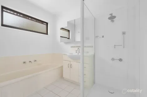 Property photo of 98 Meander Road Hurstbridge VIC 3099