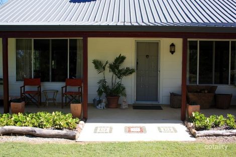Property photo of 213 Carbeen Crescent Nanango QLD 4615