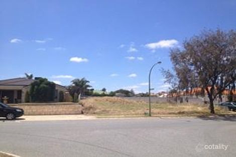 18 Manchester Dr, Hocking, WA 6065