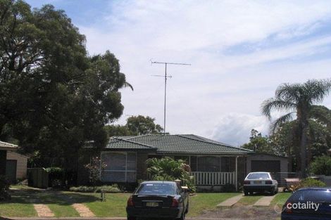 Property photo of 12 Moras Place Lake Illawarra NSW 2528