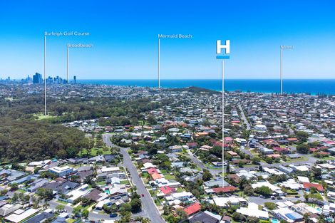 9 Falcon Ct, Burleigh Waters, QLD 4220