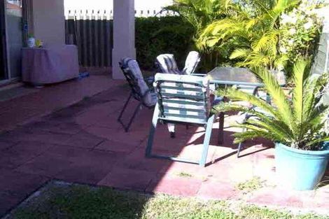 Property photo of 65 Marble Arch Place Arundel QLD 4214