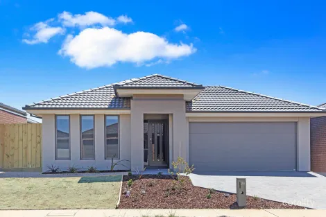 28 Gillespie Dr, Weir Views, VIC 3338