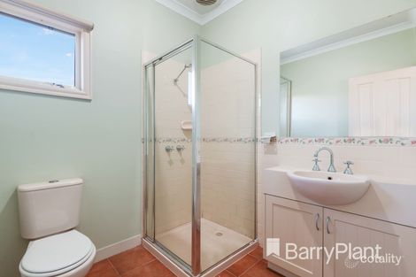 Property photo of 5 Cottrell Street Werribee VIC 3030