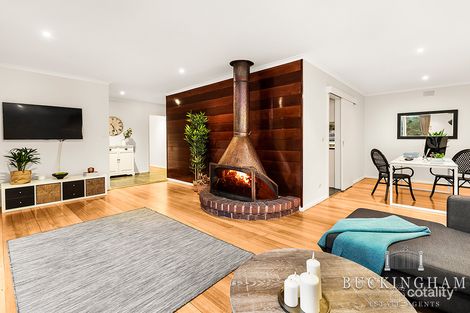 Property photo of 45 Allison Crescent Eltham North VIC 3095