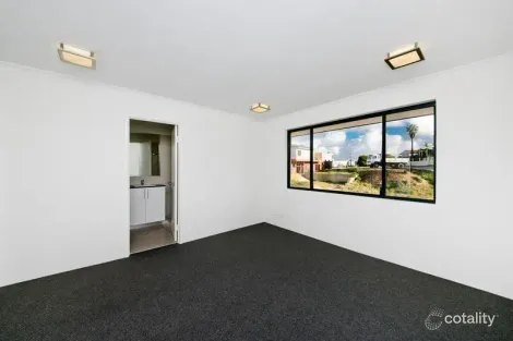 Property photo of 18A Pearl Parade Scarborough WA 6019