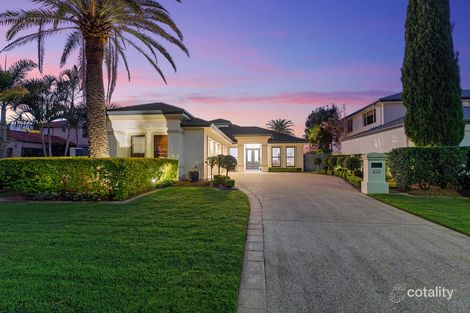 Property photo of 2344 Cressbrook Drive Hope Island QLD 4212