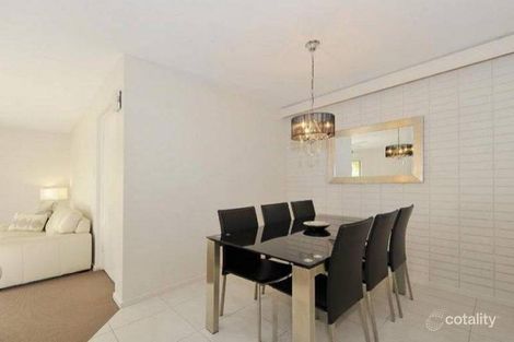 Property photo of 3/49 Lade Street Coorparoo QLD 4151