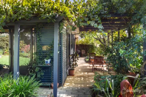 Property photo of 11 Chinnery Avenue Magill SA 5072