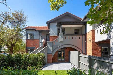 4/1 Beach Ave, Elwood, VIC 3184