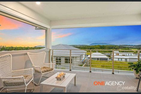 Property photo of 14 Waterside Way Lake Cathie NSW 2445