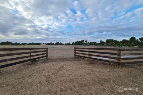 12 Wake Rd, Lewiston, SA 5501