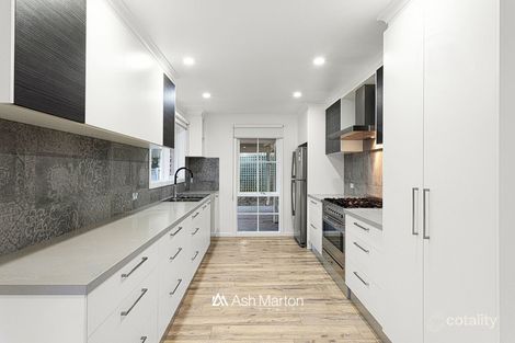 Property photo of 99 Quinns Parade Mount Eliza VIC 3930