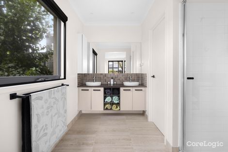 Property photo of 6 Featherpark Way Craigieburn VIC 3064
