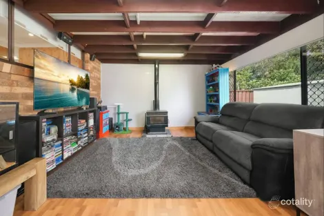 Property photo of 23 Alexander Crescent Macquarie Fields NSW 2564