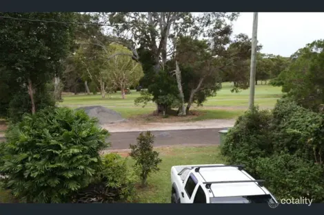 Property photo of 56 Gordon Road Macleay Island QLD 4184