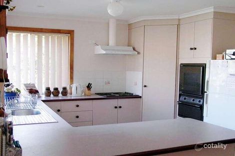 Property photo of 1 Cawthorne Drive Robe SA 5276