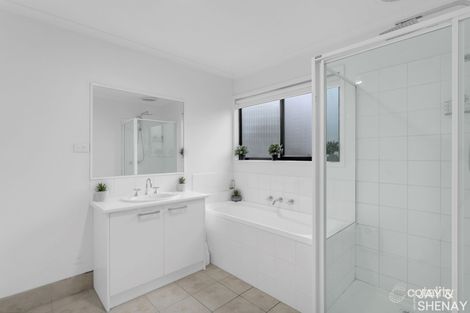 Property photo of 44/5 Piney Ridge Endeavour Hills VIC 3802