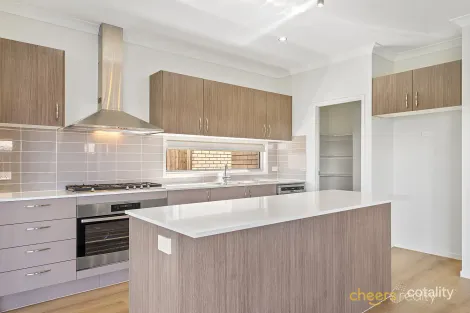 Property photo of 9 Miner Crescent Pallara QLD 4110