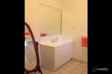 Property photo of 31 Noscov Crescent Kelso QLD 4815