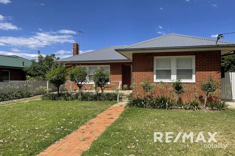 Property photo of 3 Bluett Crescent Turvey Park NSW 2650