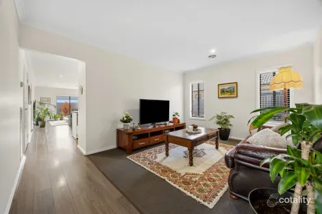 Property photo of 22 Wade Place Lucas VIC 3350