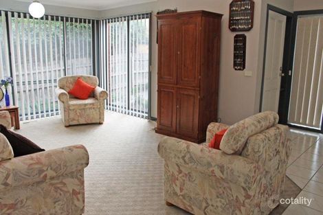 Property photo of 2 Manna Gum Walk South Morang VIC 3752