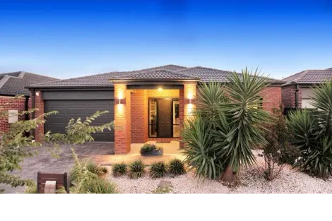 Property photo of 35 Thorngrove Avenue Craigieburn VIC 3064