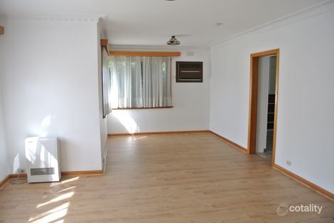 Property photo of 2 Little Street Glen Waverley VIC 3150